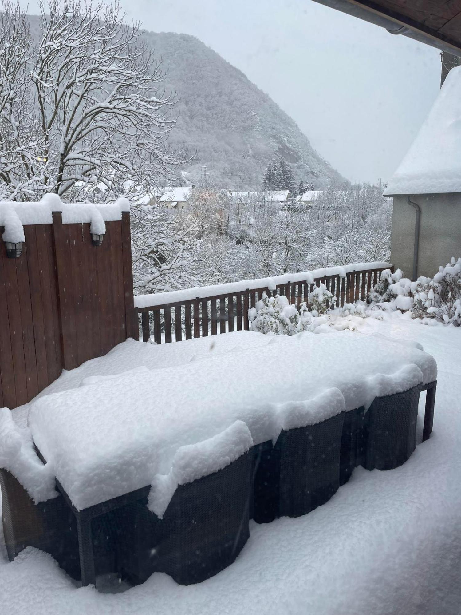 Le De Carole Chalet *